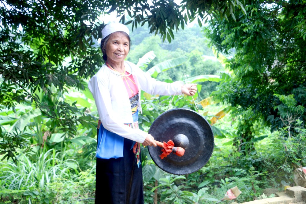 “Tiếp lửa” cho văn hóa truyền thống