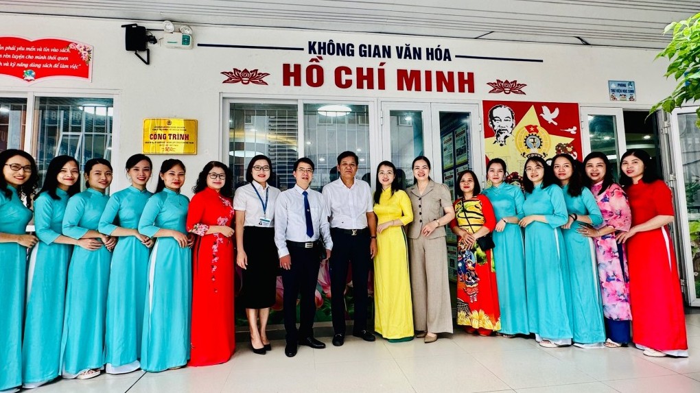 Đoàn viên Công đoàn quận Long Biên có thêm 1 mô hình “Không gian văn hóa Hồ Chí Minh”