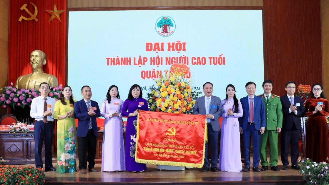 Đại hội thành lập Hội Người cao tuổi quận Tây Hồ