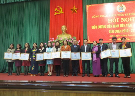 CĐ Viên chức thành phố Hà Nội: Sức mạnh từ các phong trào thi đua