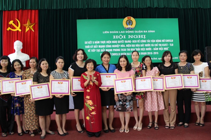 LĐLĐ quận Ba Đình: Chú trọng chăm lo cho nữ CNVCLĐ