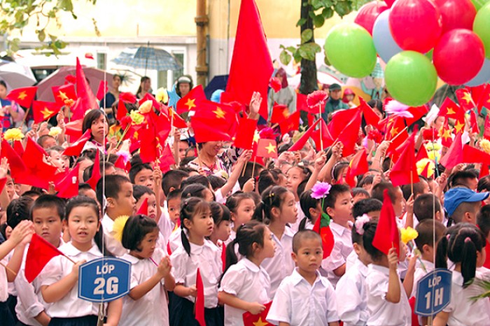 Thiếu trường, thiếu lớp học: Một thực tế nan giải