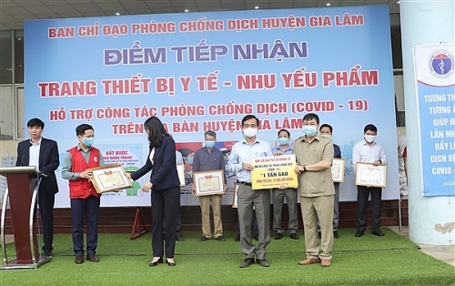 Nhấn vào ảnh để phóng to huyen gia lam to chuc cay atm gao ho tro nguoi dan gap kho khan