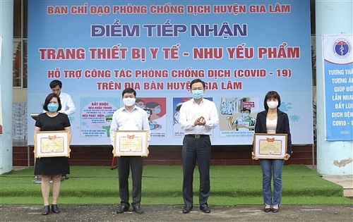 Nhấn vào ảnh để phóng to huyen gia lam to chuc cay atm gao ho tro nguoi dan gap kho khan
