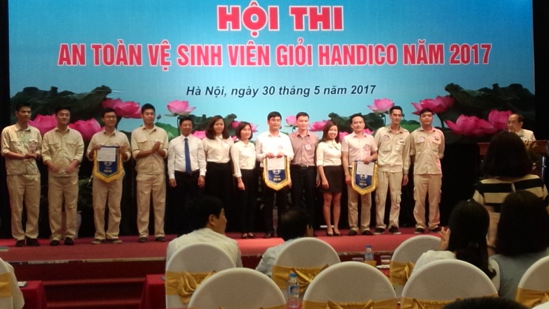 soi noi hoi thi an toan ve sinh vien gioi handico nam 2017