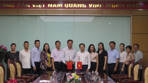 doan dai bieu tong cong hoi tinh van nam trung quoc tham va lam viec voi ldld thanh pho ha noi