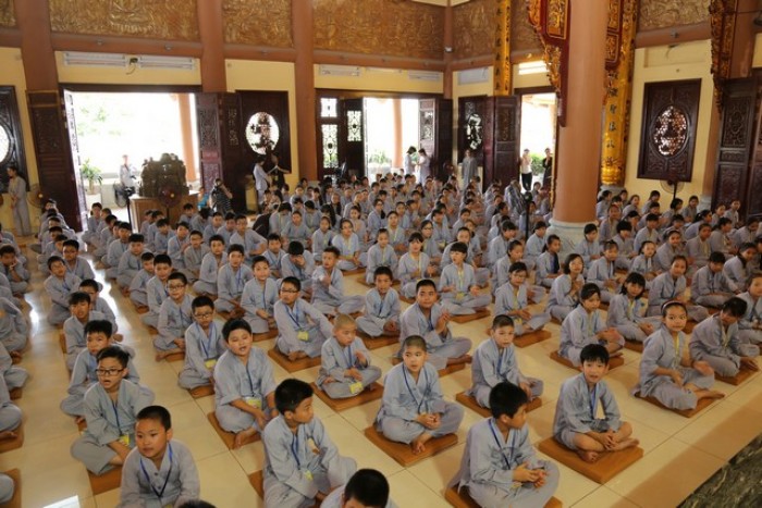Hơn 300 khóa sinh  tham gia Khóa tu”Sáng Đạo trong Đời 2015”
