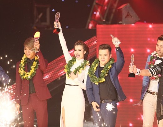 Đội Đông Nhi giành chiến thắng cuộc thi Remix 2015