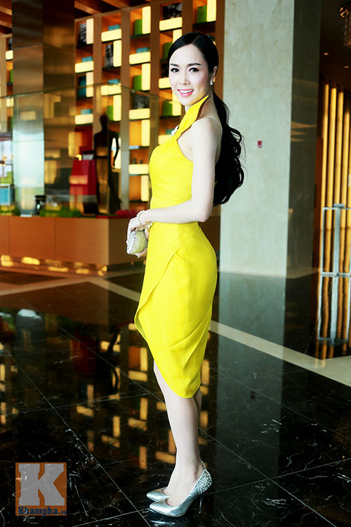 Hoa hậu Đặng Thu Thảo được ngợi khen - 9