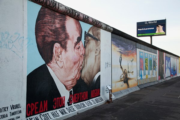 Khám phá thủ đô nước Đức sau 25 năm bức tường Berlin được dỡ bỏ