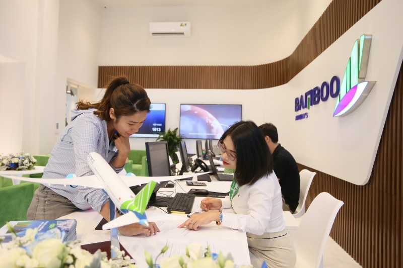 bamboo airways chinh thuc khai truong phong ve 30 trang tien