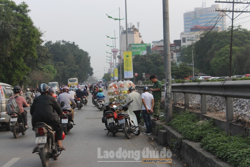 hang rong xuong pho lan chiem long duong le duan