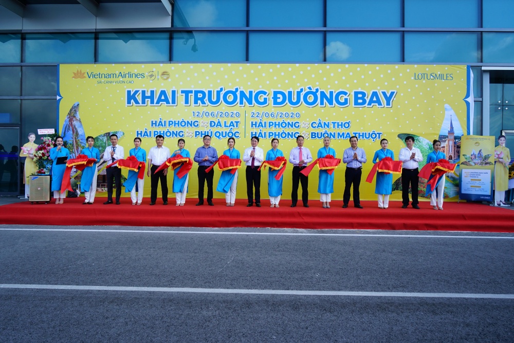 Vietnam Airlines khai trương 7 đường bay mới kết nối Vinh, Hải Phòng với các địa phương