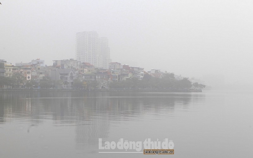 sang nay ha noi chim trong suong mu day dac