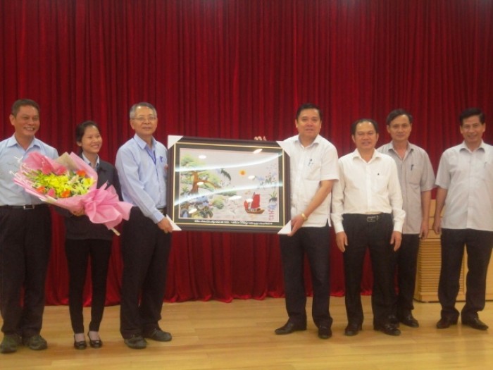 LĐLĐ tỉnh Hà Tĩnh thăm doanh nghiệp nhân Ngày doanh nhân Việt Nam