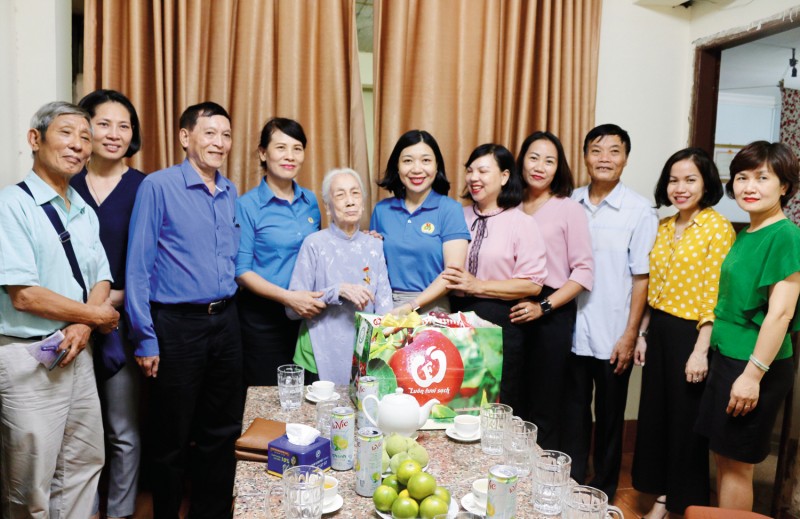 doi moi sang tao trong tung hoat dong