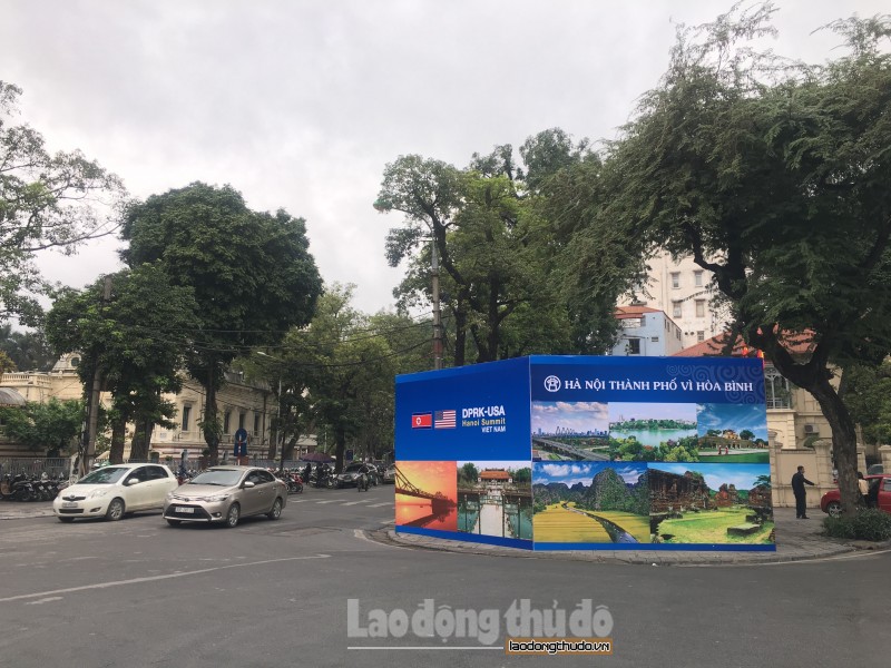 tat ca nguoi dan ha noi deu bao ve lanh dao my trieu tien