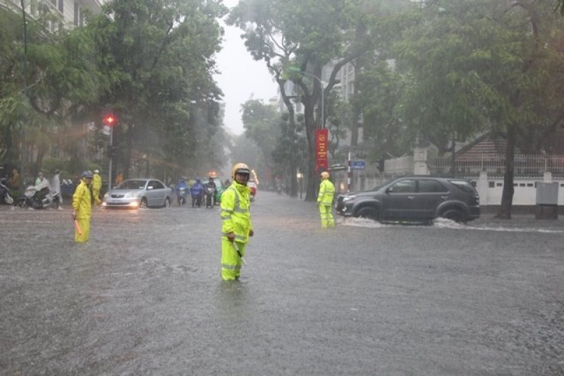 ha noi chu dong ung pho voi bao so 13