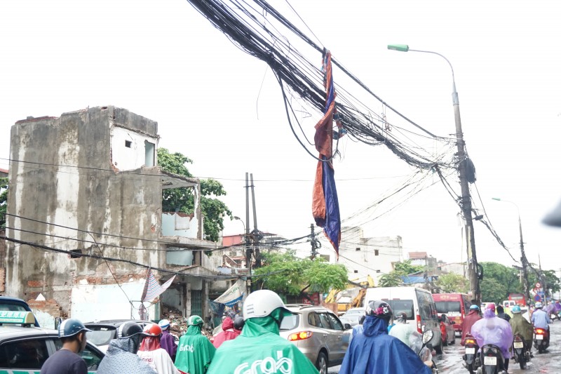 noi lo mang nhen dien khi troi mua bao