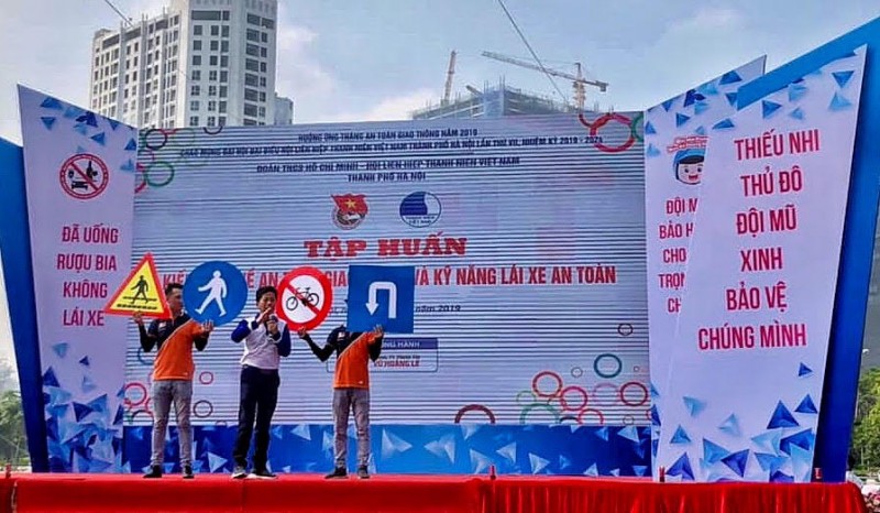 hon 800 doan vien thanh nien thu do tham gia ngay hoi thanh nien voi van hoa giao thong nam 2019