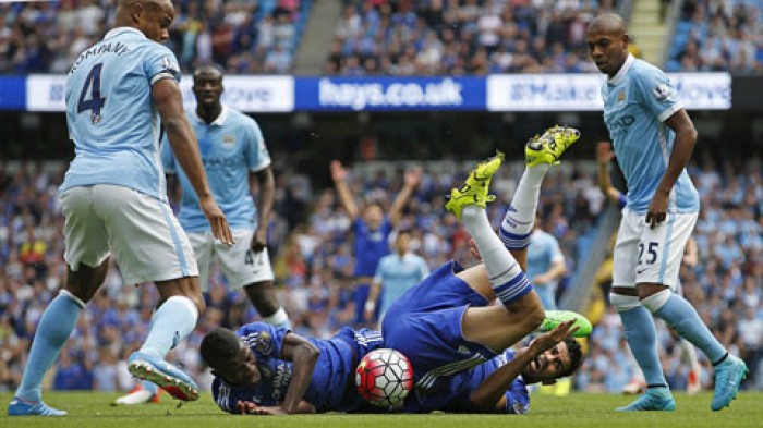 Man City 3-0 Chelsea: Khủng hoảng kéo dài