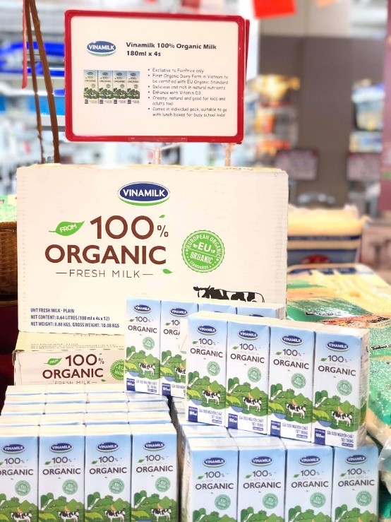 vi sao sua tuoi organic cua vinamilk duoc nguoi tieu dung singapore ua chuong