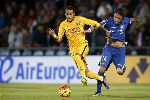 Neymar sắm vai nhạc trưởng Barca trước Geafe ở lượt đi khi Messi vắng mặt