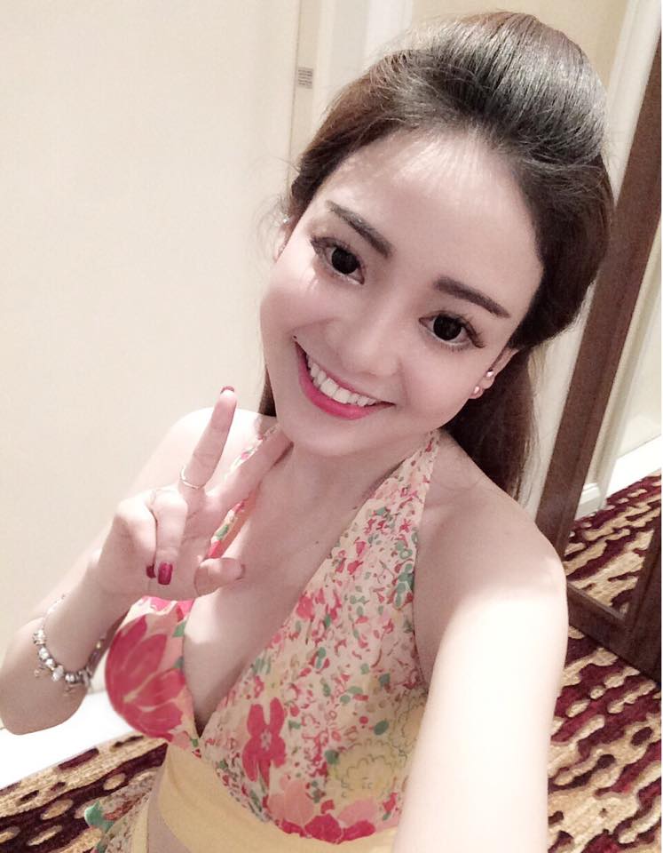 co gai hat tang me bi ung thu lam huan luyen vien giong hat viet roi le