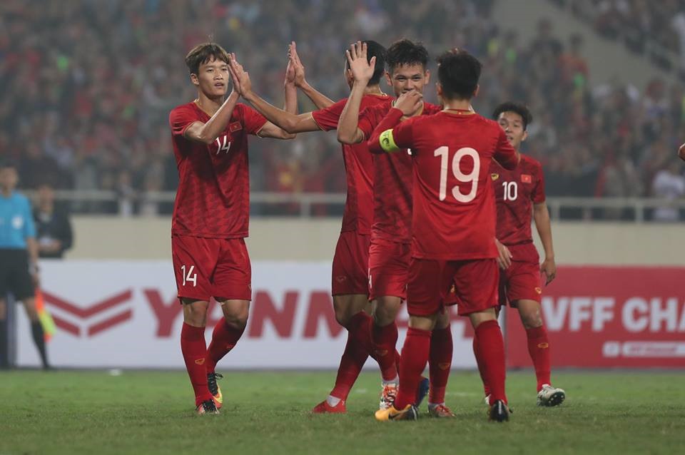 u22 viet nam len nhom hat giong so 2 tai sea games 30