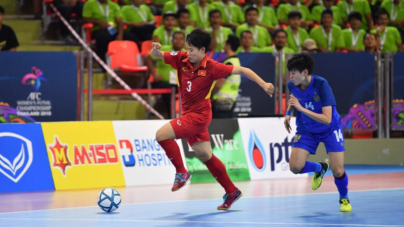 doi tuyen futsal nu viet nam thua cay dang thai lan tren cham 11m