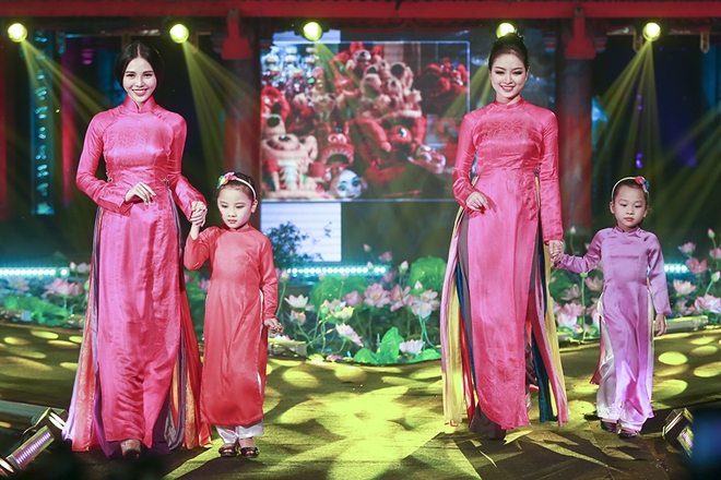 to chuc festival ao dai ha noi giai thuong bup sen vang 2016