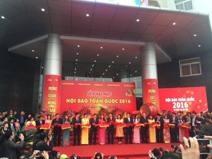 Rộn ràng Hội Báo toàn quốc 2016