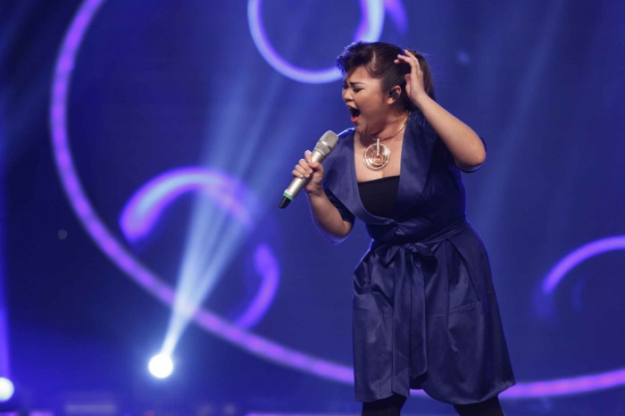 Ngọc Việt và Bích Ngọc dẫn đầu bình chọn trên website của Vietnam Idol
