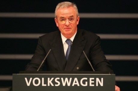 Volkswagen 'dính' bê bối lịch sử, CEO từ chức
