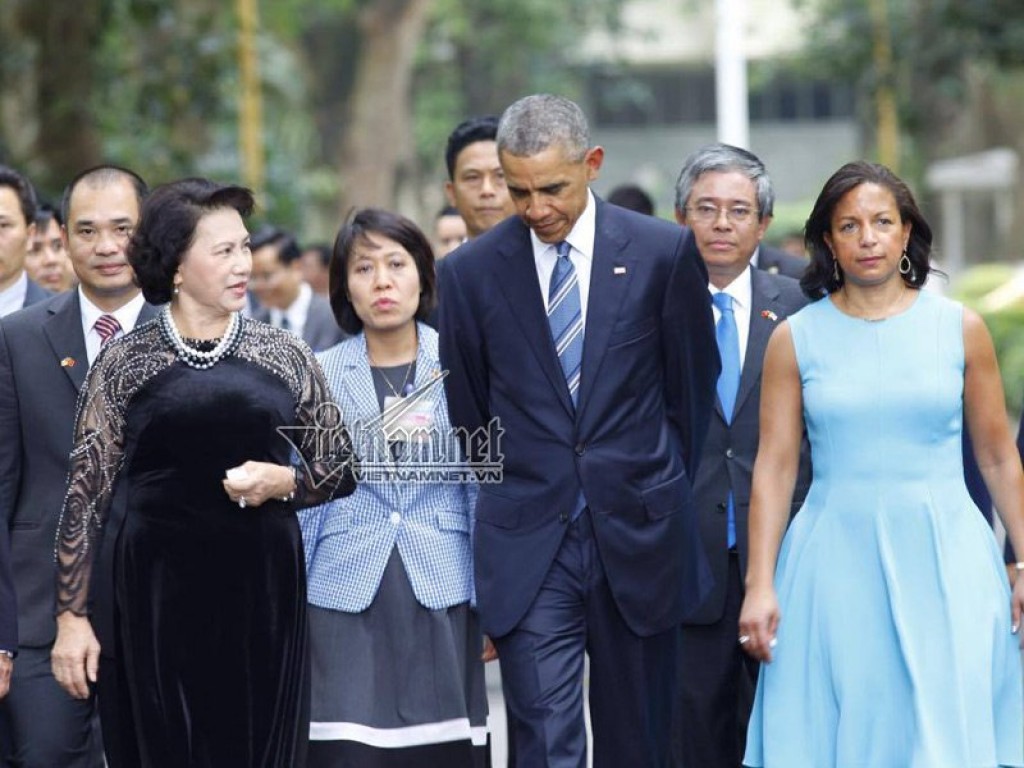 tong thong obama cho ca an tai nha san