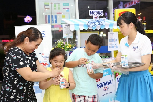 nestle viet nam them lua chon suc khoe cho nguoi tieu dung voi sua nuoc it duong