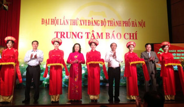 Khai trương Trung tâm Báo chí phục vụ ĐH Đảng bộ TP Hà Nội lần thứ XVI