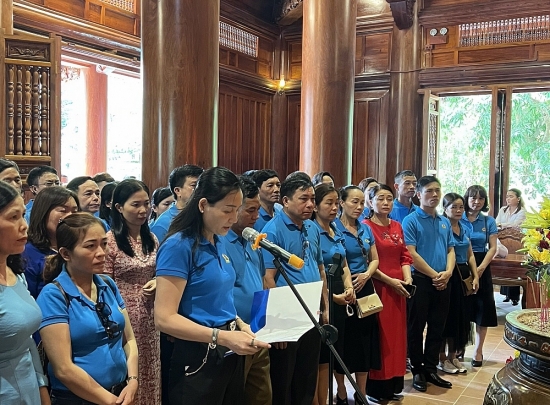 Huyện Thanh Oai nỗ lực xây dựng đội ngũ công nhân lao động có tri thức, vững chuyên môn