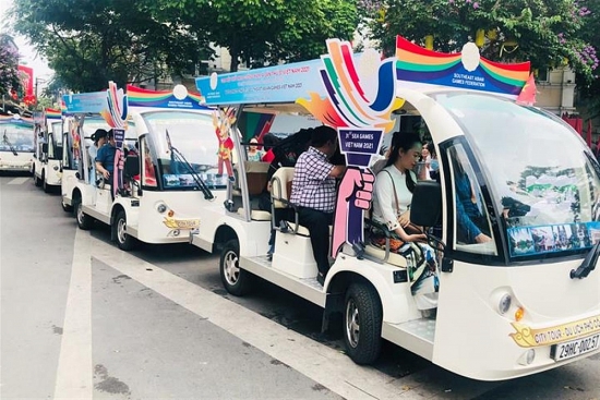 Ra mắt tour du lịch khám phá phố cổ Hà Nội bằng xe điện phục vụ SEA Games 31