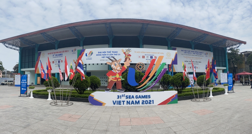 Người dân Hà Nội hết mình cổ vũ bộ môn Cầu mây tại SEA Games 31