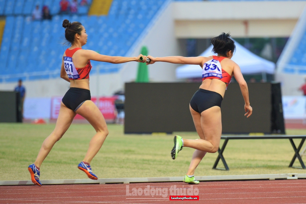 SEA Games 31: Đội tiếp sức 4x400m mang về tấm HCV thứ 19 cho điền kinh Việt Nam