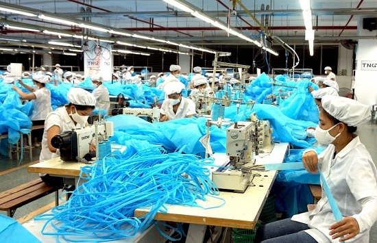 Bình đẳng giới mở ra một tương lai có sức chống chịu tốt hơn cho ngành Dệt may, Da giầy Việt Nam