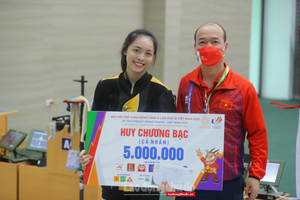 Nữ xạ thủ Hà Nội giành huy chương SEA Games khi lần đầu tham dự