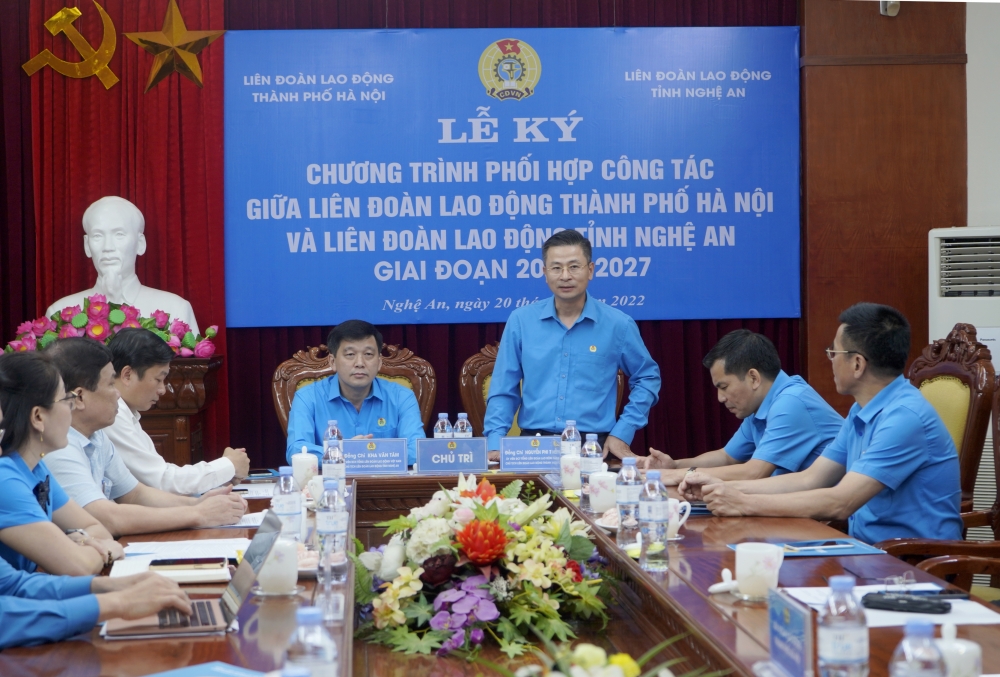 Tăng cường phối hợp công tác giữa LĐLĐ thành phố Hà Nội và LĐLĐ tỉnh Nghệ An