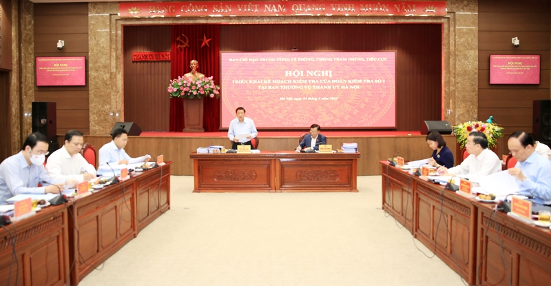 Đoàn kiểm tra của Trung ương về phòng, chống tham nhũng, tiêu cực làm việc với Ban Thường vụ Thành ủy Hà Nội