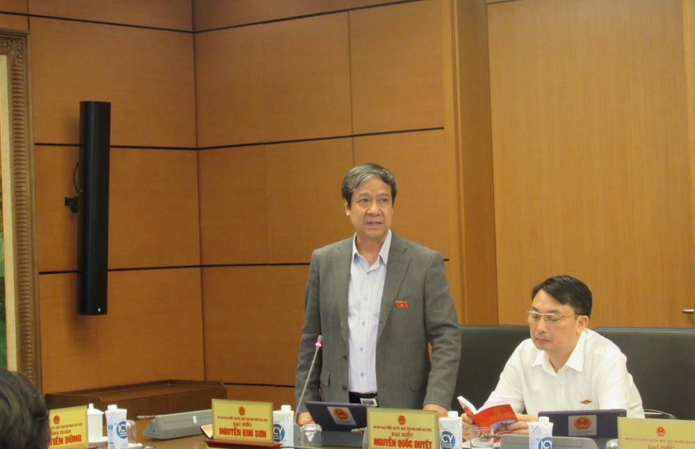Bộ trưởng Nguyễn Kim Sơn: Sách giáo khoa theo bộ mới biên soạn không phải là sách dùng 1 lần
