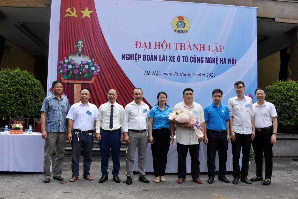 Tổ chức thành lập Nghiệp đoàn Lái xe ô tô công nghệ Hà Nội