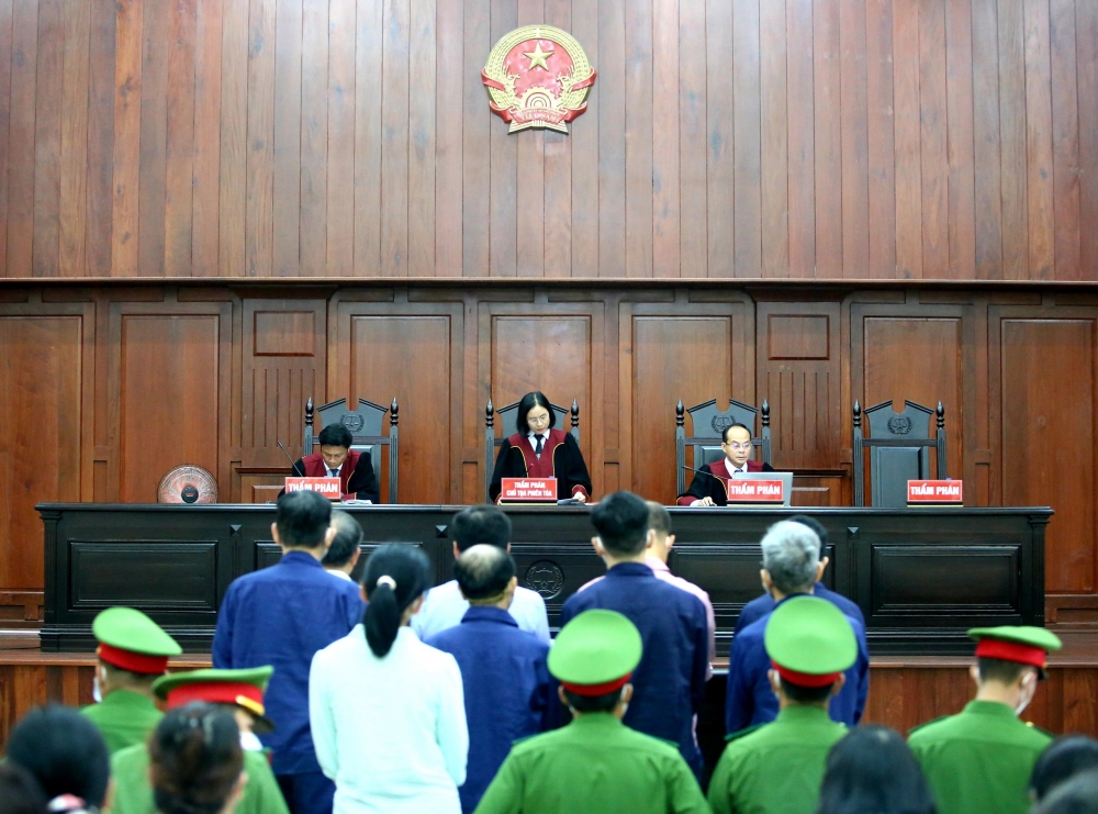 Ông Tất Thành Cang, cựu Phó Bí thư Thường trực Thành ủy TP.HCM  nhận mức án 8 năm 6 tháng tù