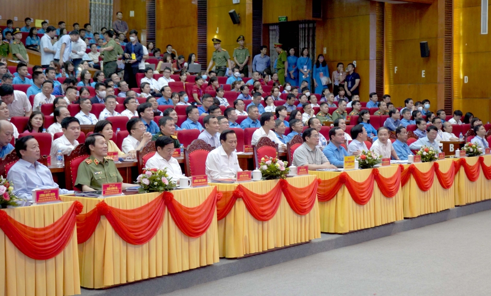 Thủ tướng Chính phủ Phạm Minh Chính gặp gỡ, đối thoại với công nhân lao động