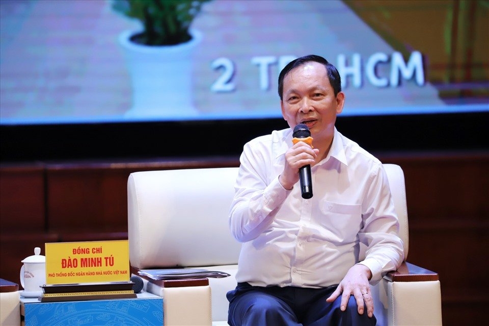 TRỰC TIẾP: Thủ tướng Chính phủ Phạm Minh Chính gặp gỡ, đối thoại với công nhân lao động